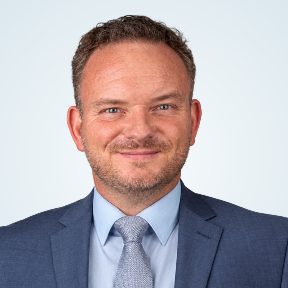 Prof. Dr. Dr. h.c. (SEU) Sascha J. Flemnitz